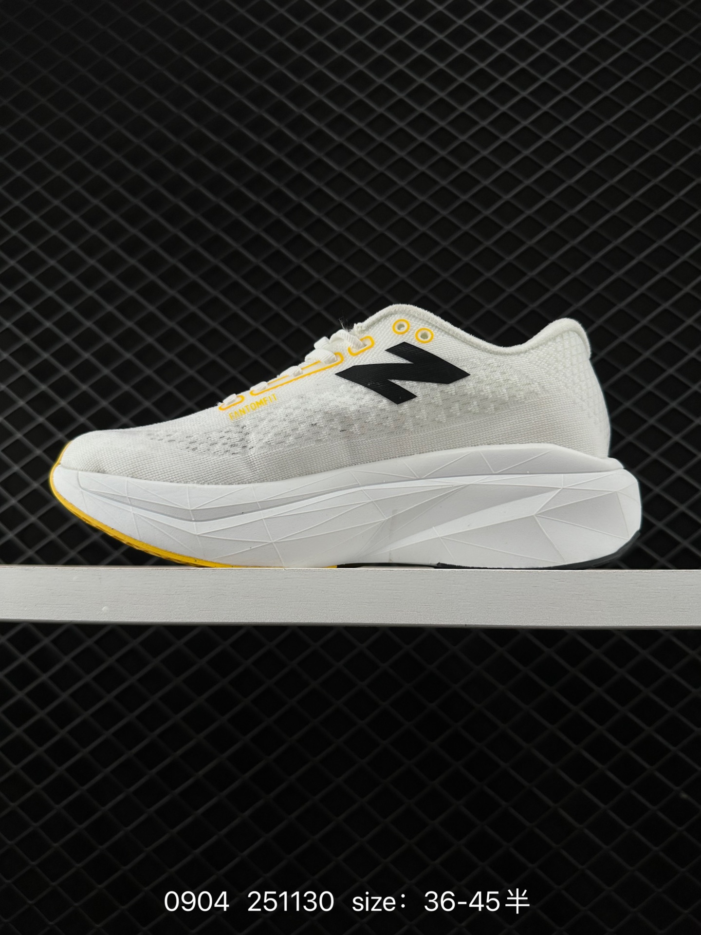 New Balance FuelCell Rebel V2